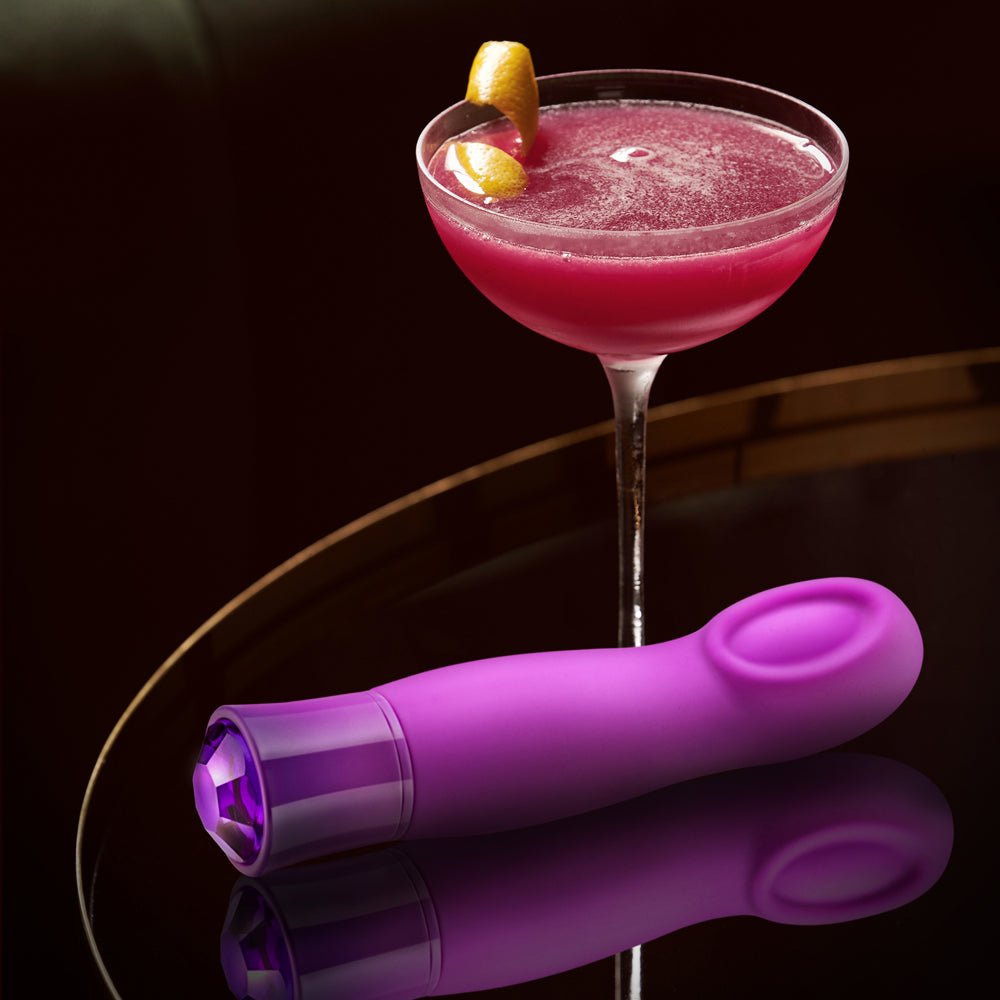 Blush Oh My Gem Charm Rechargeable Warming Silicone Cupped Vibrator Amethyst - Image 7